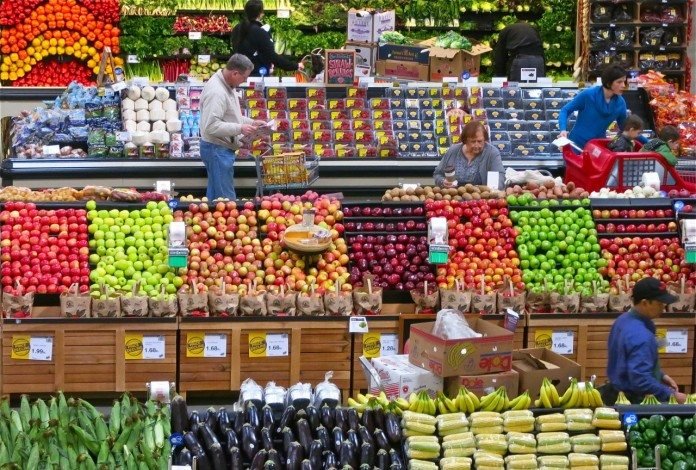 スーパーの商品にみるフランス階級社会の実態