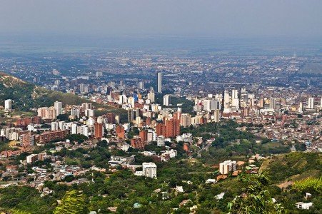 海外旅行が危険な国は？世界一治安の悪い都市ランキング2013年版800px-Santiago_de_Cali_
