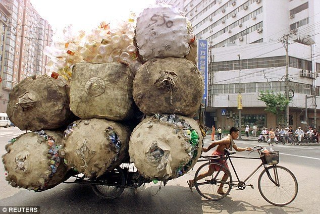 これが中国の日常だ！ありえない中国の交通事情が一目でわかる面白画像25枚